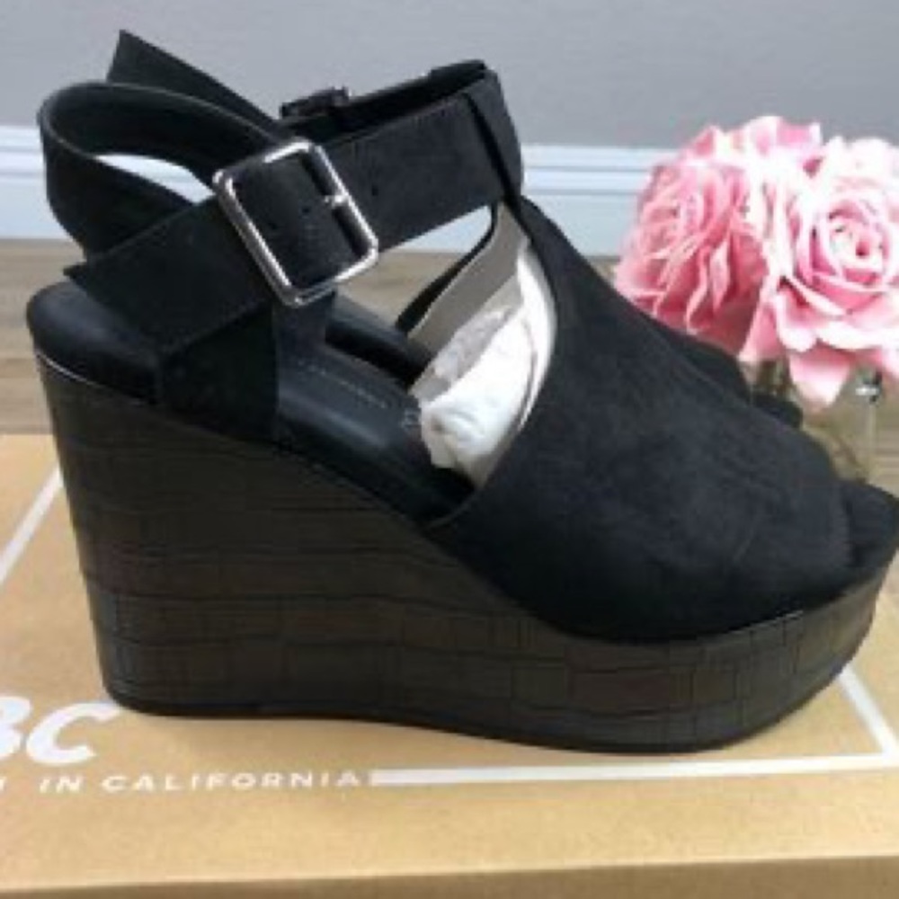 BC Footwear - Here We Go Suede Wedges